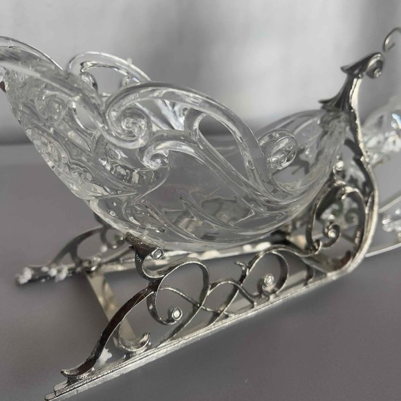 NEW - Holiday Decor - Sled and Reindeer Candle Holder - Picture 3 of 7